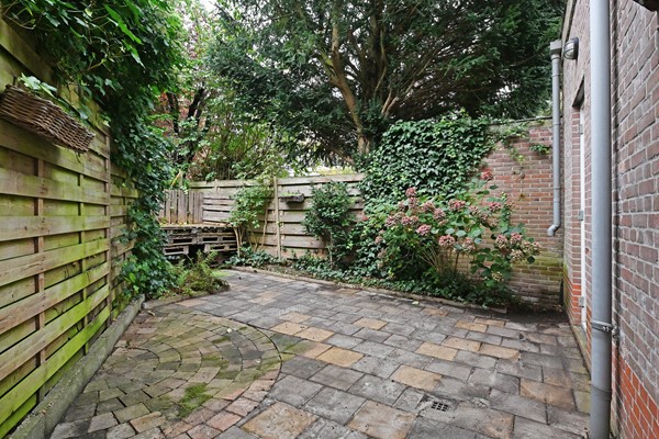 Medium property photo - Pijnboomstraat 3, 2565 ZH Den Haag